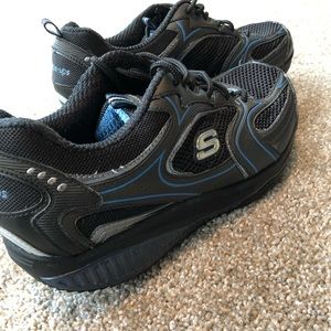 Skechers Shape-Ups womens 9.5
